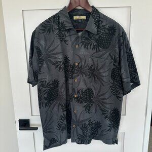 Tommy Bahama 100% Silk Hawaiian Camp Shirt, Grey w/ Black Pineapples, Size L